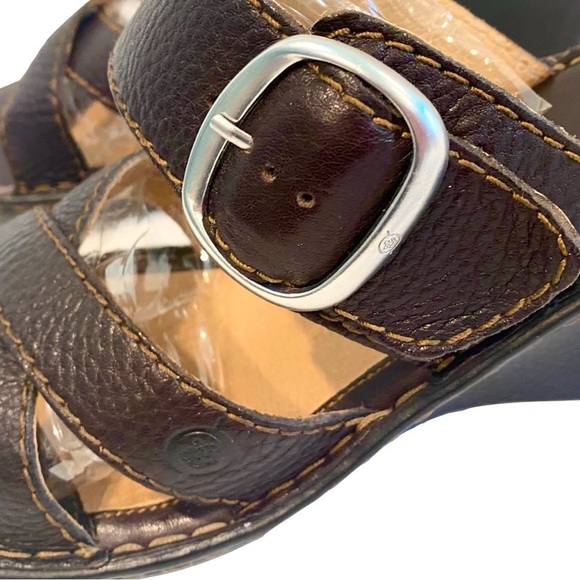 LIKE NEW - BORN Brown Two Strap Leather Wedge Sandals Buckle Detail Size 10 - Picture 13 of 15